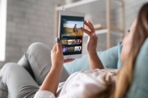 ¿Cómo invertir en la digitalización del entretenimienot?